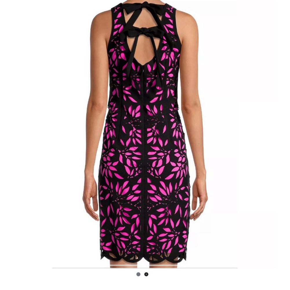 Shani Black Dress with Fuchsia Accents - Picture 4 of 11
